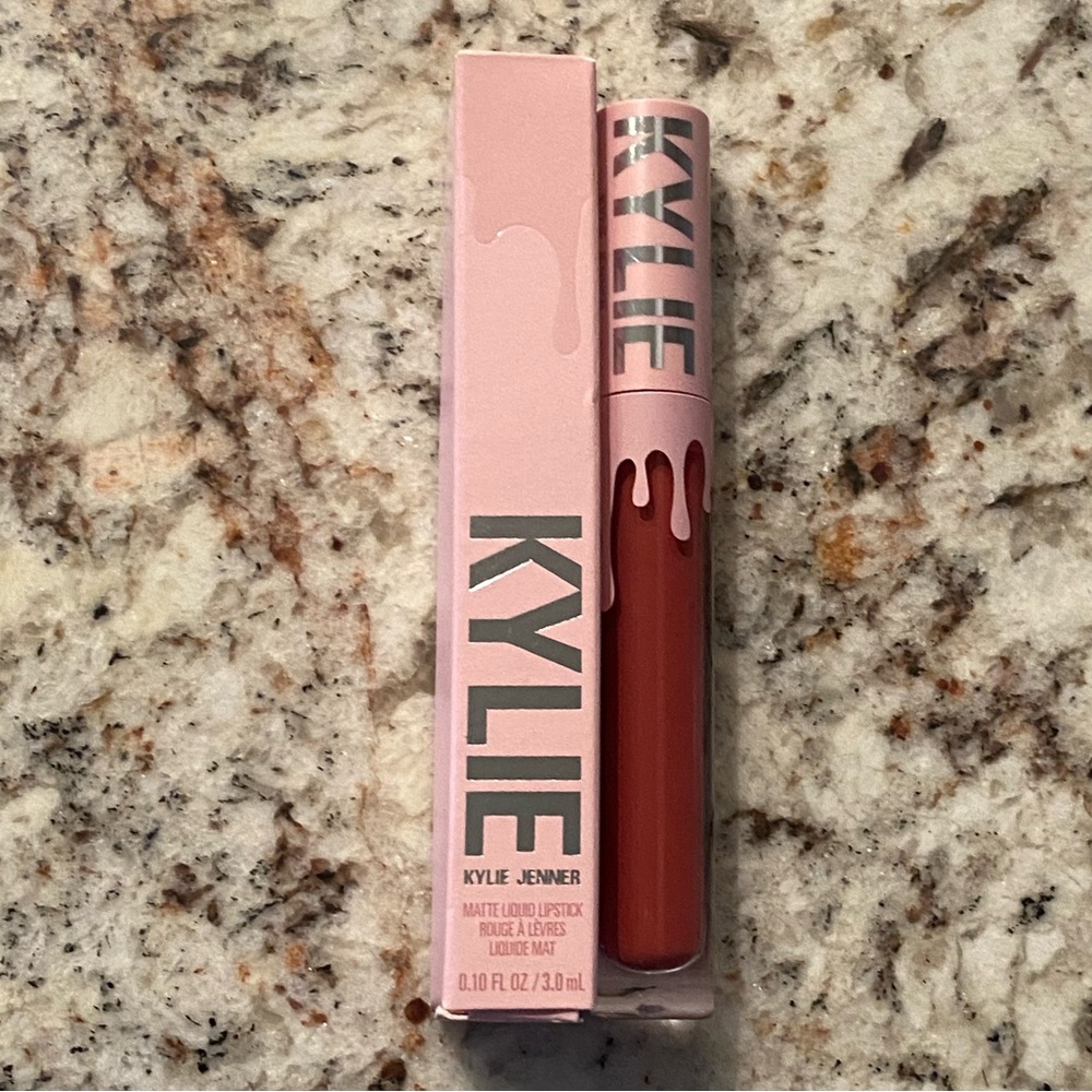 💄 Kylie Cosmetics Matte Liquid Lipstick – 500 Kristen – NEW IN BOX